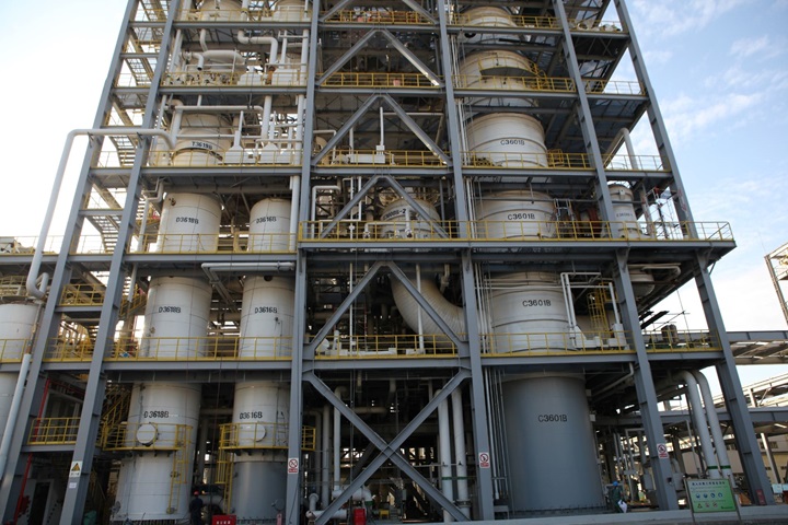 Installation at a customer mill symbolizing reaction technology