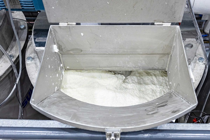 Foam forming in action